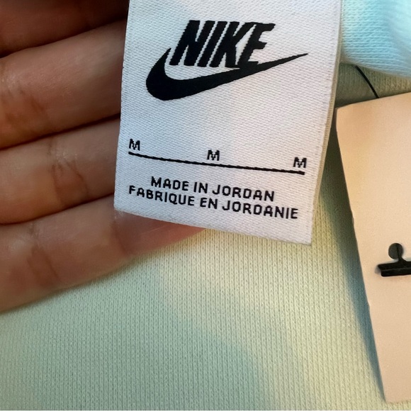 Nike jacket - Picture 5 of 5